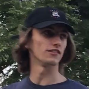 Meet your Posher, Zach